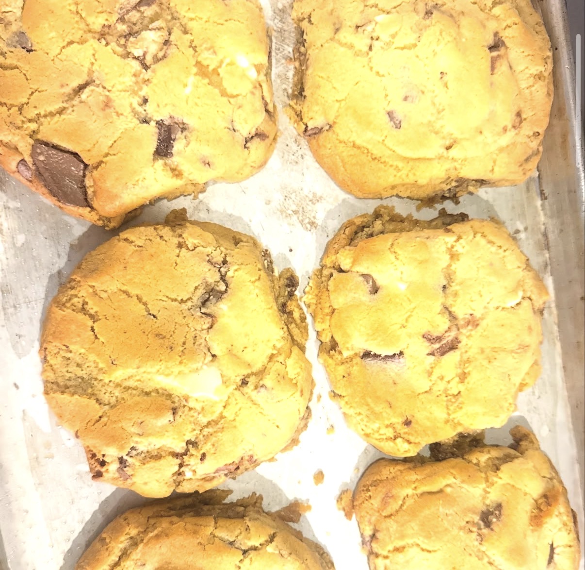 Fresh-baked muffins on a tray at Rusti Fig